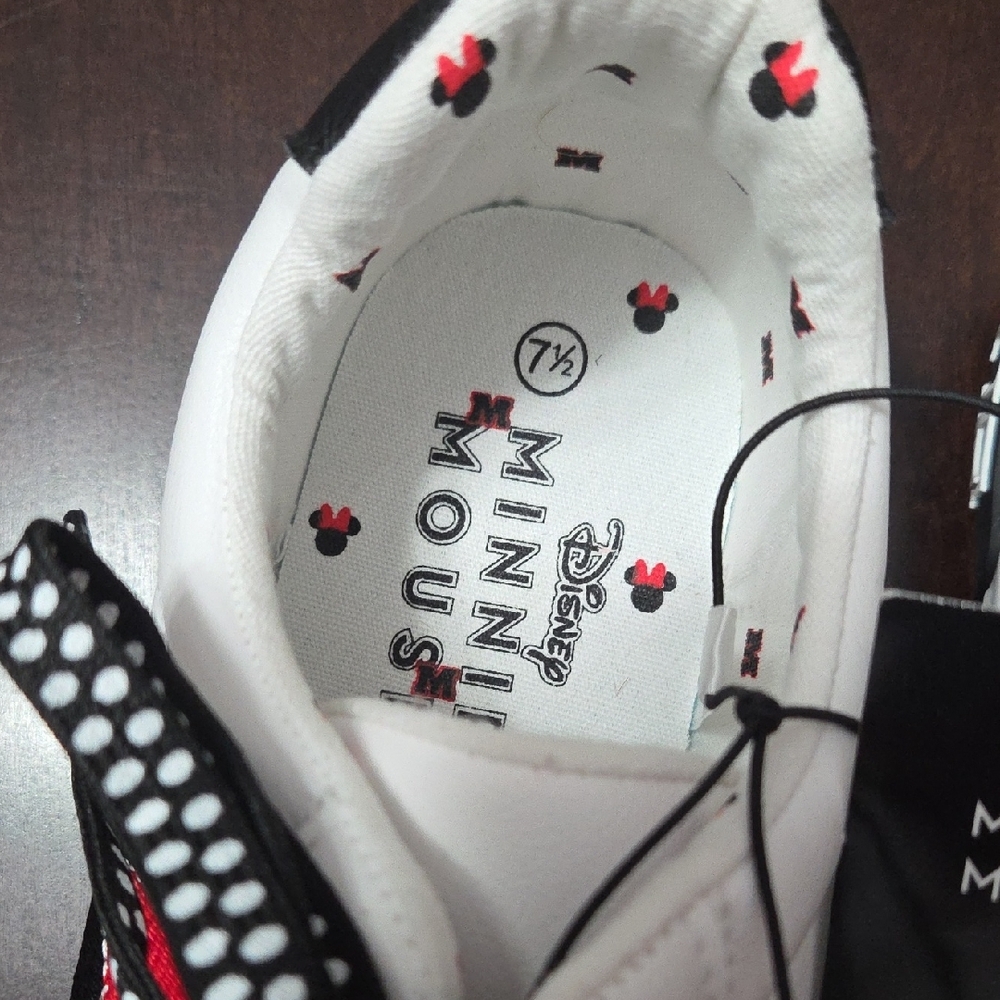 Disney Minnie Mouse Womens Sneakers - White and Red - Picture 2 of 7